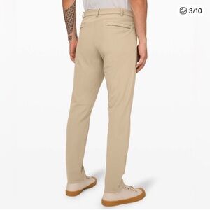 Lululemon TAN Commission Mens Pant size 36W/33L (01)